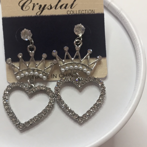 Queen Heart Earrings 👑❤️ Gold / silver - Picture 4 of 6